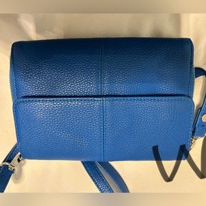 Thirty one crossbody bright blue